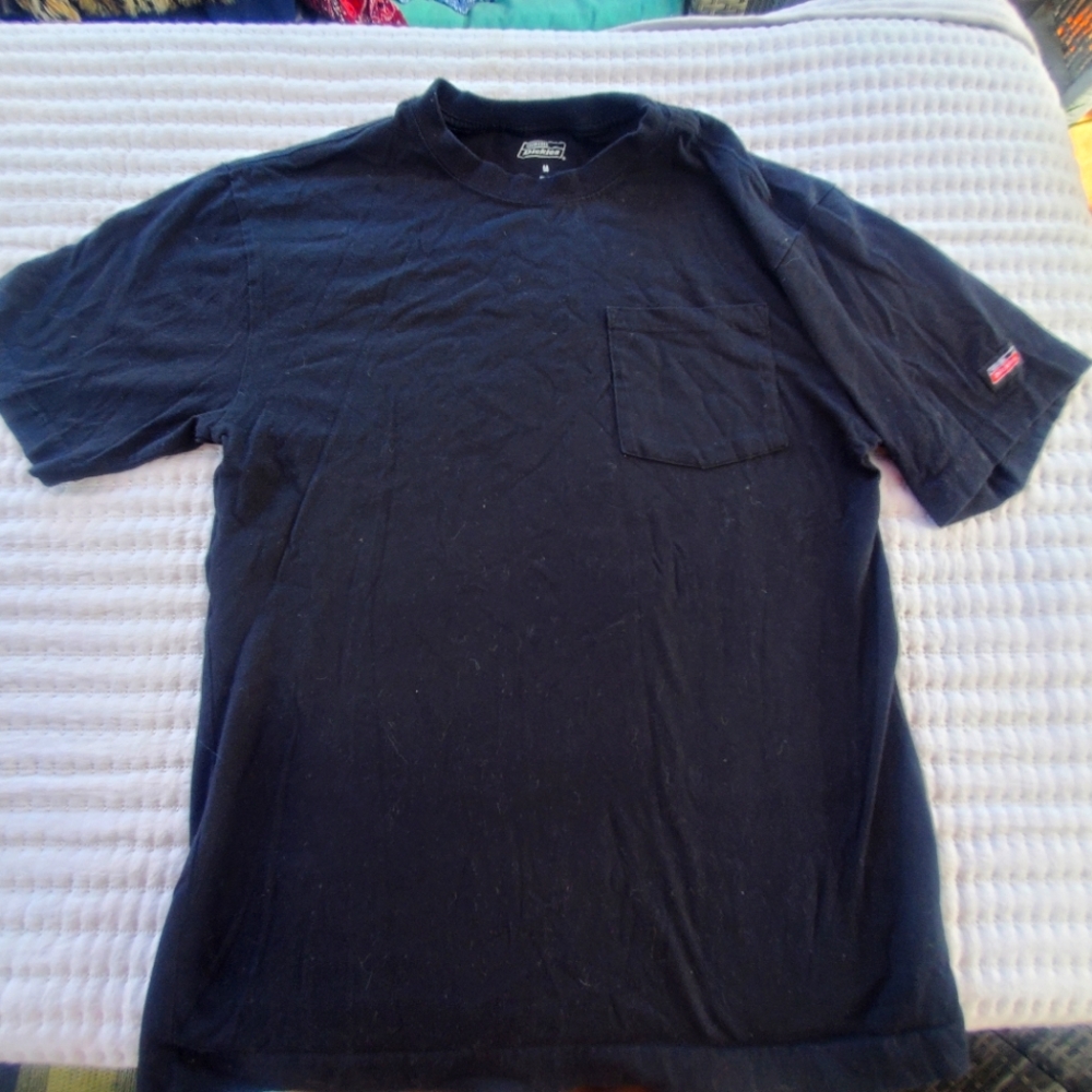 Dickies Black Pocket Short Sleeve Tee Men's Size Medium EUC